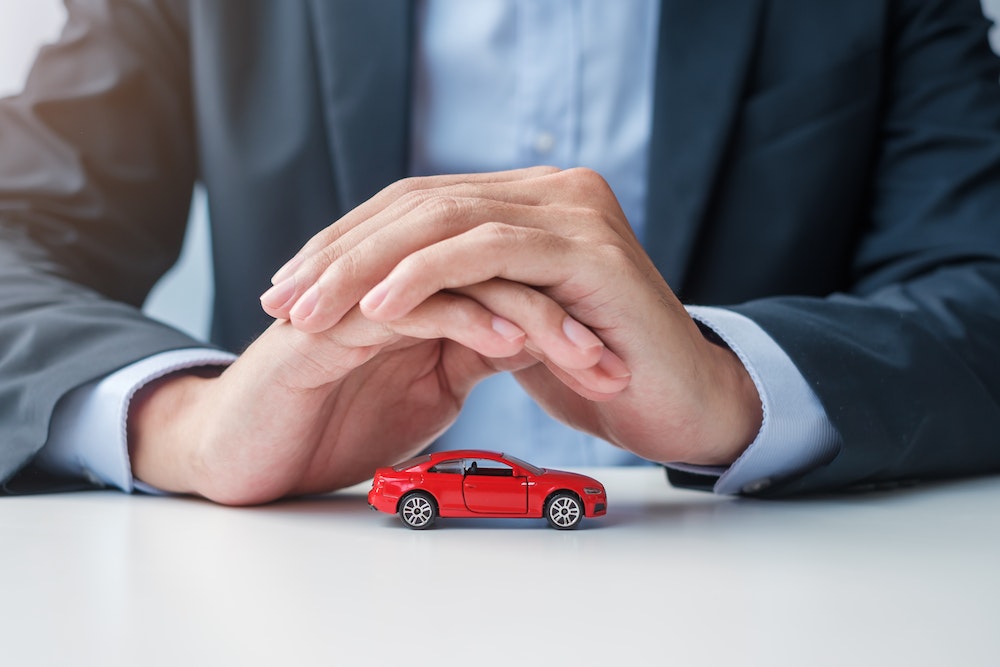 La déclaration de sinistre en assurance jeune conducteur : un enjeu majeur
