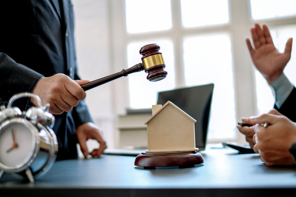 L'avocat immobilier : rôle, responsabilités et moments clés d'intervention