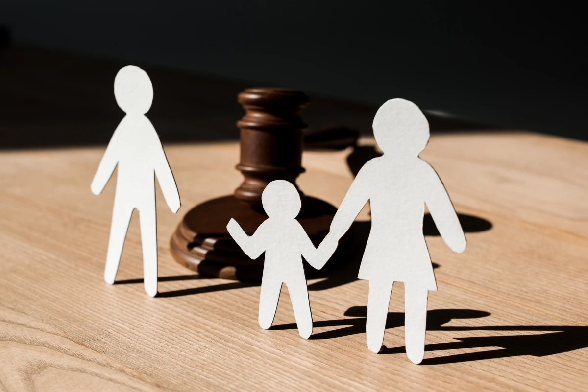 Divorce et adoption : Protéger l'intérêt supérieur de l'enfant